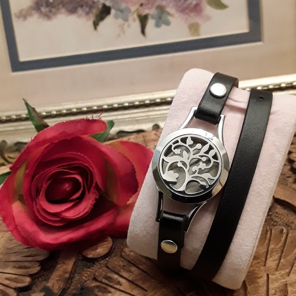 NEW Adjustable Aroma Wrap Genuine Leather Bracelet - Picture 7 of 7